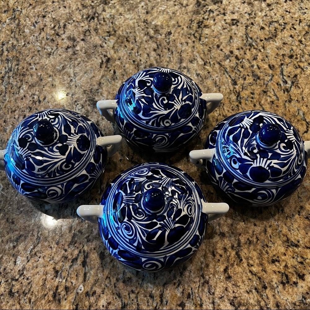 Talavera, Set of 4 vintage blue & white serving bowls